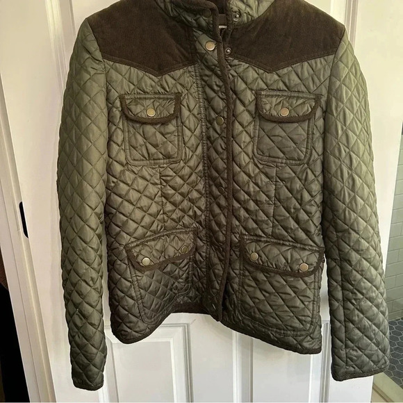 EUC Kut from the Kloth lightweight olive quilted jacket size Large Great details - Picture 9 of 11